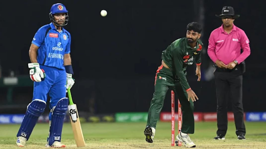 অভিষেকেই প্রশ্নবিদ্ধ হলো আলিসের বোলিং অ্যাকশন